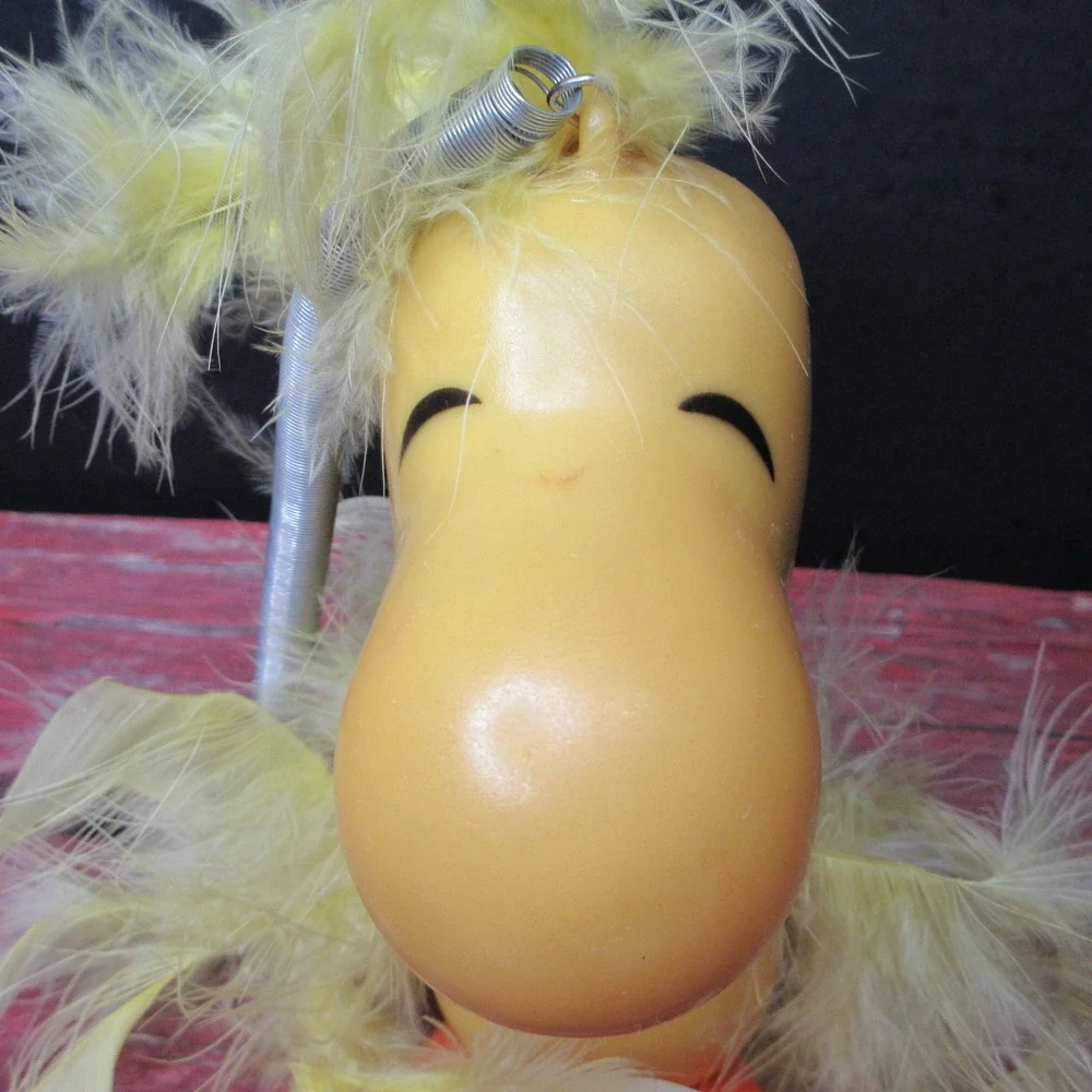 Vintage 1972 Peanuts Woodstock Bobble Head Spring Action Figure Hong Kong United